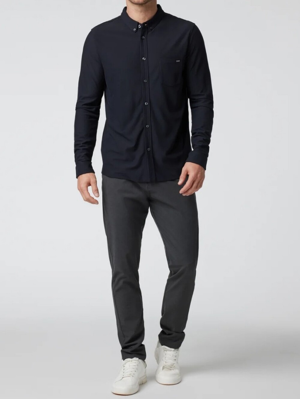 Vuori Men's Aim Pant In Charcoal